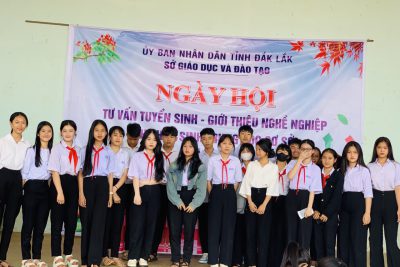 NGÀY HỘI TƯ VẤN TUYỂN SINH – GIỚI THIỆU NGHỀ NGHIỆP NGÀY HỘI TƯ VẤN TUYỂN SINH – GIỚI THIỆU NGHỀ NGHIỆP