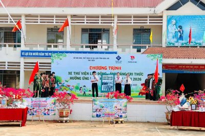 TRƯỜNG THCS NGÔ QUYỀN TỔ CHỨC CHƯƠNG TRÌNH: XE THƯ VIỆN LƯU ĐỘNG- ÁNH SÁNG TRI THỨC, HƯỞNG ỨNG NGÀY SÁCH VÀ VĂN HÓA ĐỌC 2026. CHƯƠNG TRÌNH CÓ SỰ PHỐI HỢP CỦA THƯ VIỆN TỈNH VÀ ĐOÀN PHƯỜNG CƯ BAO